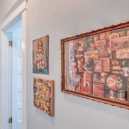 Elegant Colonial With Lovely Details And Character เมมฟิส ภายนอก รูปภาพ